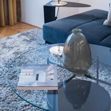 아파트 Days - Luxury In Hip Area - 