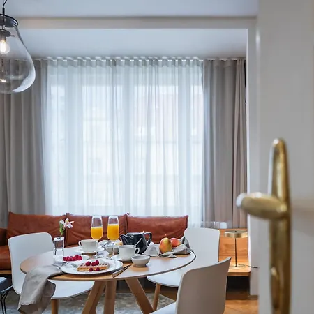 My Second Home Prague - Lucemburska 16, 25 아파트 프라하