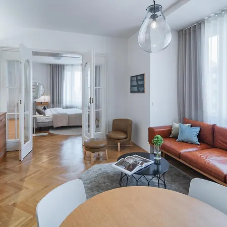 My Second Home Prague - Lucemburska 16, 25 아파트 프라하