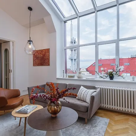 아파트 My Second Home Prague - Lucemburska 16, 25 프라하