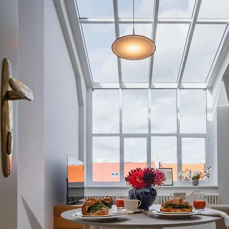 아파트 My Second Home Prague - Lucemburska 16, 25