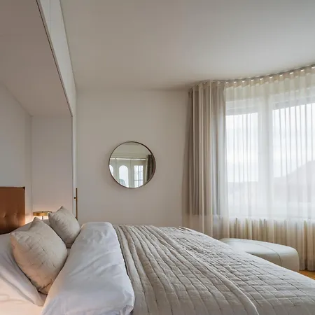 아파트 My Second Home Prague - Lucemburska 16, 25 *