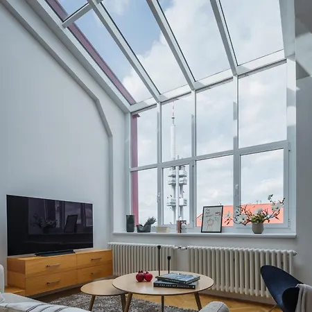 아파트 My Second Home Prague - Lucemburska 16, 25 프라하