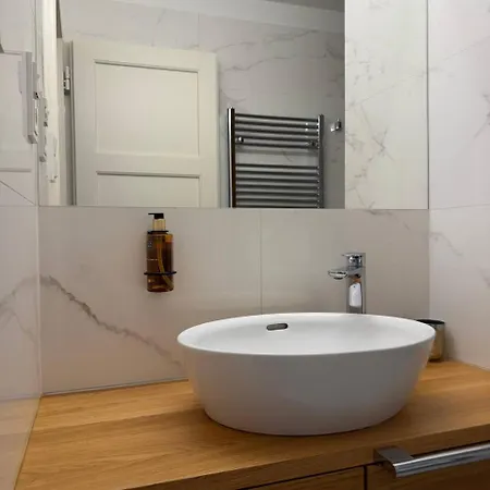 My Second Home Prague - Lucemburska 16 Residence Apartment Prag