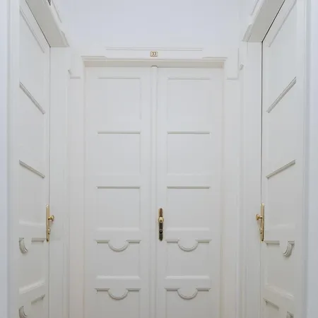 Apartment My Second Home Prague - Lucemburska 16 Residence *