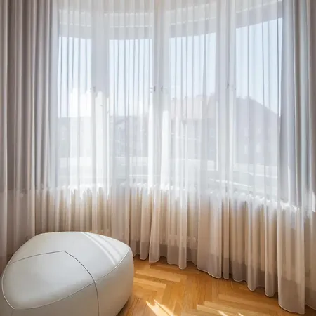 My Second Home Prague - Lucemburska 16 Residence *